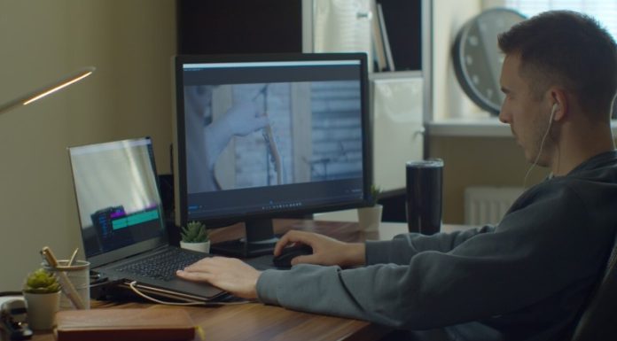 קחו חלק בזיכרון עם הדפסה צבעונית וליטופנים בהתאמה אישית